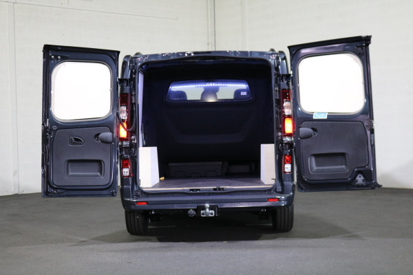 Renault Trafic 2.0 Blue dCi 170pk L2 H1 DC Automaat Black Edition