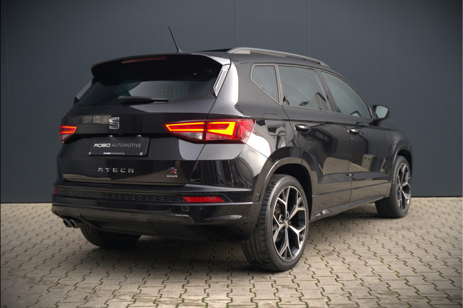 Seat Ateca 2.0 EcoTSI FR 4DRIVE | Panoramadak | Stoelverwarming | Keyless | 360 Camera | Standkachel | Navigatie | Apple Carplay | Trekhaak | Elektrische Stoel | Adaptive Cruise Control | Seat Sound | Adaptief Onderstel | D