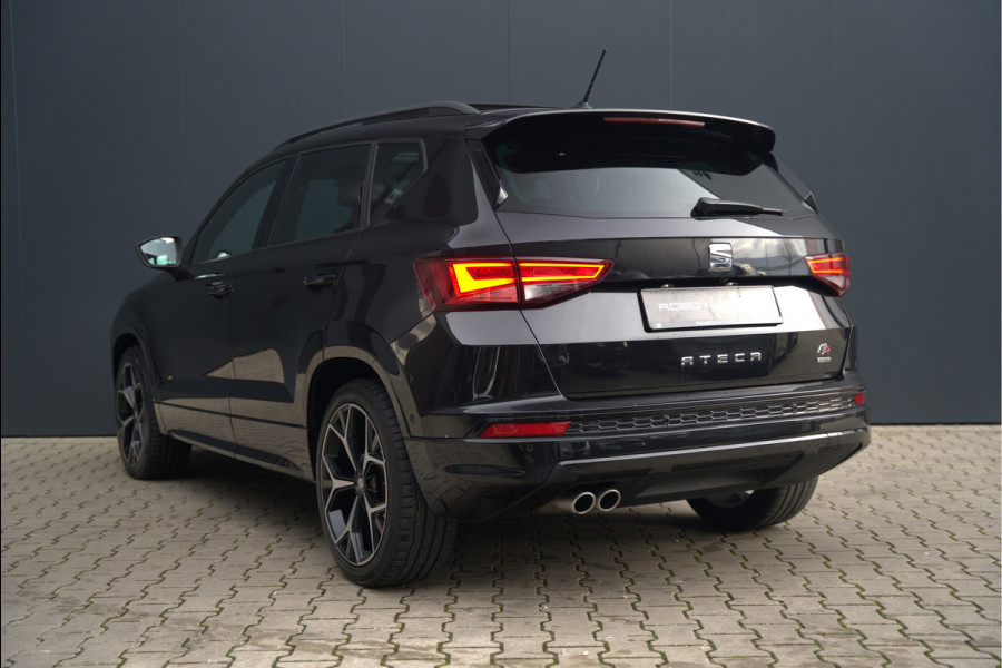 Seat Ateca 2.0 EcoTSI FR 4DRIVE | Panoramadak | Stoelverwarming | Keyless | 360 Camera | Standkachel | Navigatie | Apple Carplay | Trekhaak | Elektrische Stoel | Adaptive Cruise Control | Seat Sound | Adaptief Onderstel | D