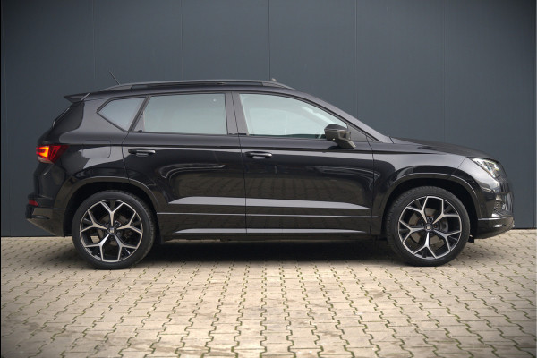 Seat Ateca 2.0 EcoTSI FR 4DRIVE | Panoramadak | Stoelverwarming | Keyless | 360 Camera | Standkachel | Navigatie | Apple Carplay | Trekhaak | Elektrische Stoel | Adaptive Cruise Control | Seat Sound | Adaptief Onderstel | D