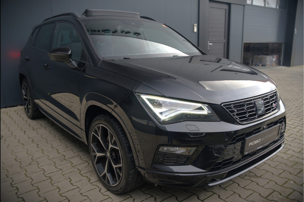 Seat Ateca 2.0 EcoTSI FR 4DRIVE | Panoramadak | Stoelverwarming | Keyless | 360 Camera | Standkachel | Navigatie | Apple Carplay | Trekhaak | Elektrische Stoel | Adaptive Cruise Control | Seat Sound | Adaptief Onderstel | D