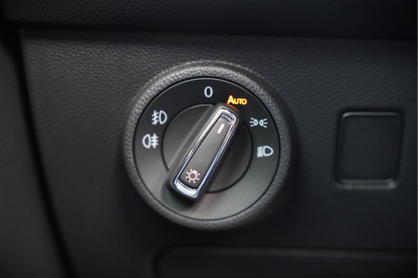 Seat Ateca 2.0 EcoTSI FR 4DRIVE | Panoramadak | Stoelverwarming | Keyless | 360 Camera | Standkachel | Navigatie | Apple Carplay | Trekhaak | Elektrische Stoel | Adaptive Cruise Control | Seat Sound | Adaptief Onderstel | D