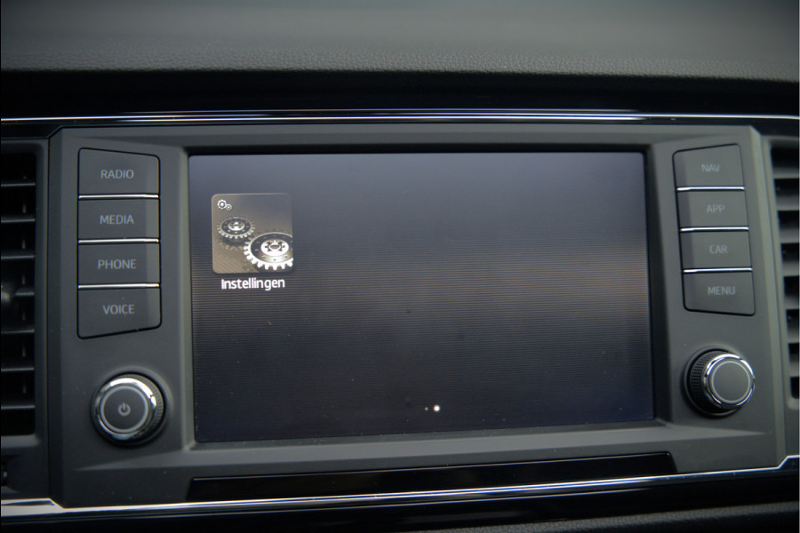 Seat Ateca 2.0 EcoTSI FR 4DRIVE | Panoramadak | Stoelverwarming | Keyless | 360 Camera | Standkachel | Navigatie | Apple Carplay | Trekhaak | Elektrische Stoel | Adaptive Cruise Control | Seat Sound | Adaptief Onderstel | D