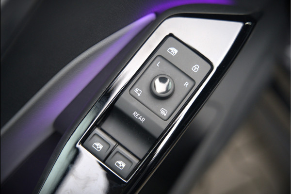 Volkswagen ID.3 First Plus 58 kWh | Stoelverwarming | Stuurverwarming | Camera | Adaptive Cruise Control | Navigatie | Standkachel | Keyless | Parkeersensoren | LED | Apple Carplay | BTW |