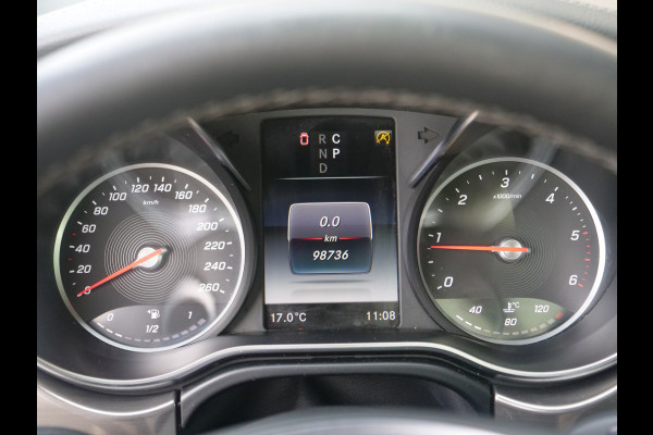 Mercedes-Benz V-Klasse V300d | 7persoons | Exclusive | panorama | burmester | gekoelde stoelen | Vol!!