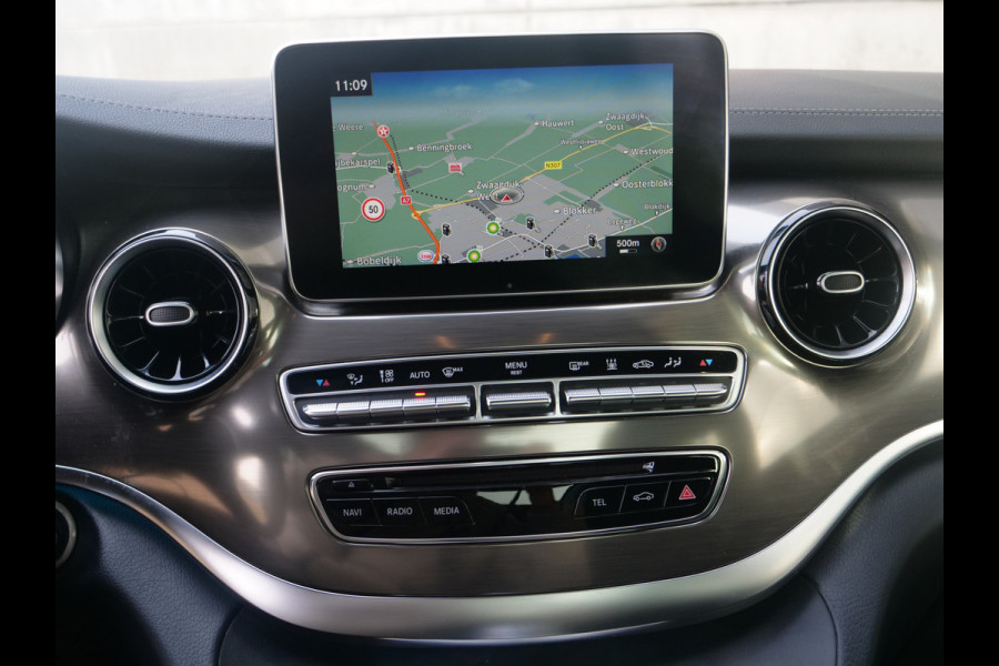 Mercedes-Benz V-Klasse V300d | 7persoons | Exclusive | panorama | burmester | gekoelde stoelen | Vol!!