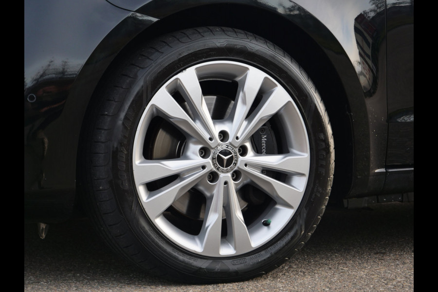 Mercedes-Benz V-Klasse V300d | 7persoons | Exclusive | panorama | burmester | gekoelde stoelen | Vol!!