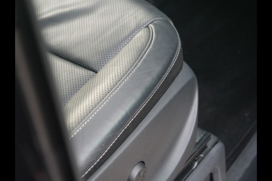 Mercedes-Benz V-Klasse V300d | 7persoons | Exclusive | panorama | burmester | gekoelde stoelen | Vol!!