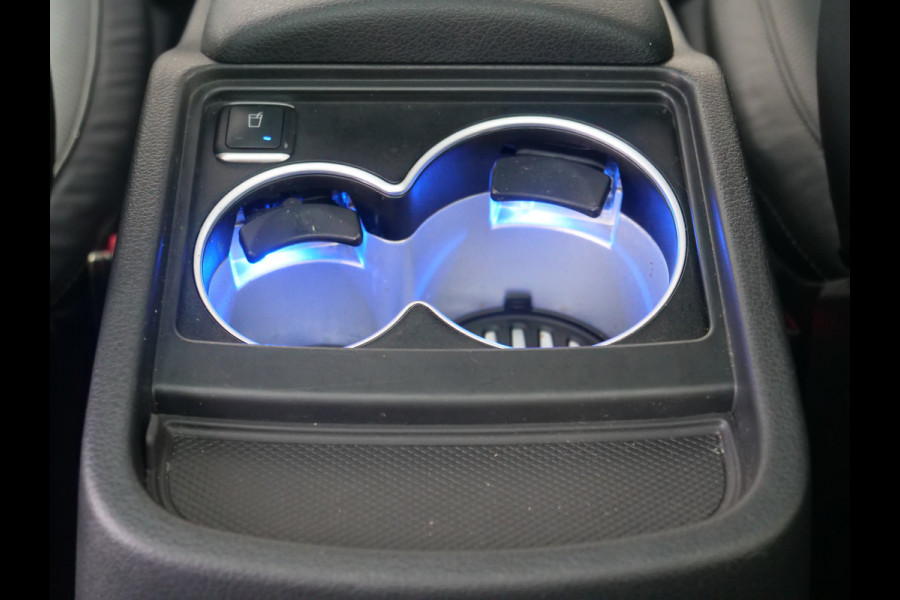 Mercedes-Benz V-Klasse V300d | 7persoons | Exclusive | panorama | burmester | gekoelde stoelen | Vol!!