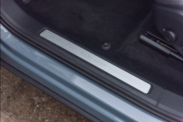 Volvo XC60 T6 Aut. LongRange Plus Dark Leder Parkeercamera 350pk