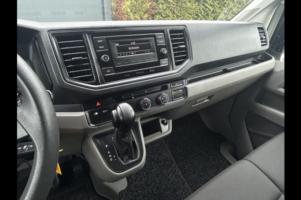 Volkswagen Crafter 2.0 TDI 141 PK DSG AUTOMAAT HIGHLINE+ / LED KOPLAMPEN / L3H3 / 3.000 KG AHG / 270 A DEUREN / AIRCO / CRUISE / BLUETOOTH / 3-ZITS