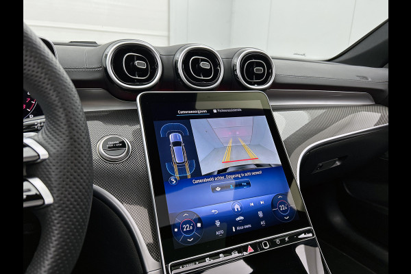 Mercedes-Benz C-Klasse Estate 300 e AMG Plug-In Hybride AMG Line | Trekhaak | Panorama Schuif-Kanteldak | Digital Licht | Rijassistentiepakket Plus incl. PRE-SAFE Inclusief 24 maanden MB Certified garantie voor Europa.