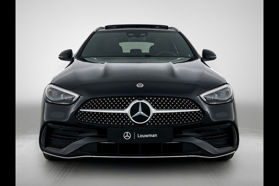 Mercedes-Benz C-Klasse Estate 300 e AMG Plug-In Hybride AMG Line | Trekhaak | Panorama Schuif-Kanteldak | Digital Licht | Rijassistentiepakket Plus incl. PRE-SAFE Inclusief 24 maanden MB Certified garantie voor Europa.