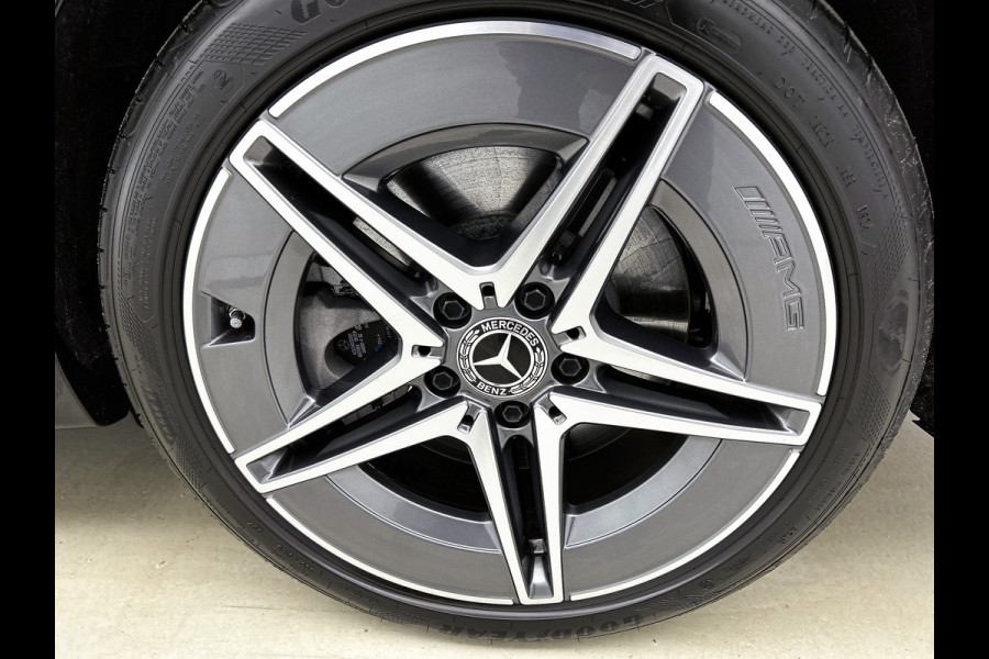 Mercedes-Benz C-Klasse Estate 300 e AMG Plug-In Hybride AMG Line | Trekhaak | Panorama Schuif-Kanteldak | Digital Licht | Rijassistentiepakket Plus incl. PRE-SAFE Inclusief 24 maanden MB Certified garantie voor Europa.