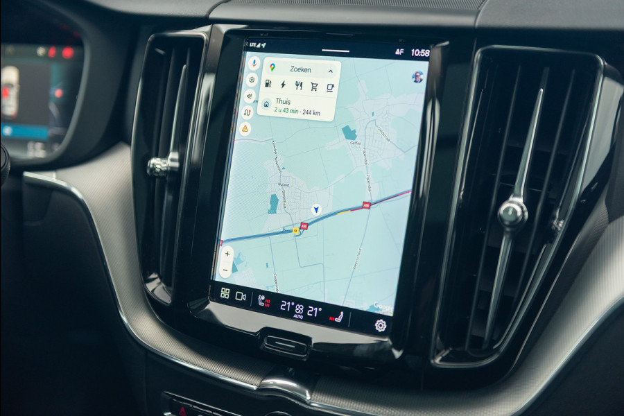 Volvo XC60 T6 Aut. LongRange Ultimate Bright ACC Stoelverwarming Leder Trekhaak 350pk