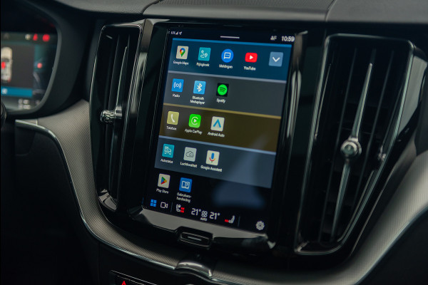 Volvo XC60 T6 Aut. LongRange Ultimate Bright ACC Stoelverwarming Leder Trekhaak 350pk