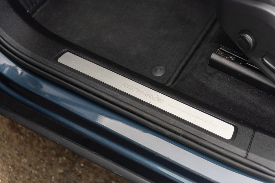 Volvo XC60 T6 Aut. LongRange Ultimate Bright ACC Stoelverwarming Leder Trekhaak 350pk