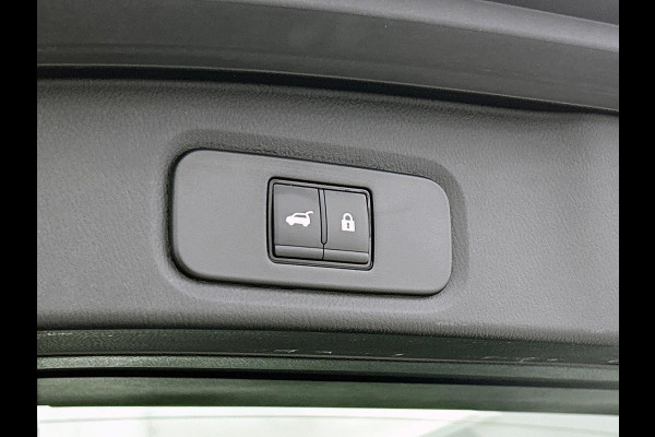 Nissan QASHQAI 1.3 MHEV 158PK Xtronic Tekna Plus PANO | 360-CAMERA | LEER-ALACANTARA | HUD