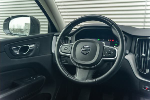 Volvo XC60 T6 Aut. Long Range Inscription Trekhaak Parkeercamera 350pk