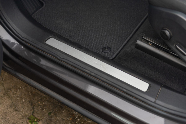 Volvo XC60 T6 Aut. Long Range Inscription Trekhaak Parkeercamera 350pk