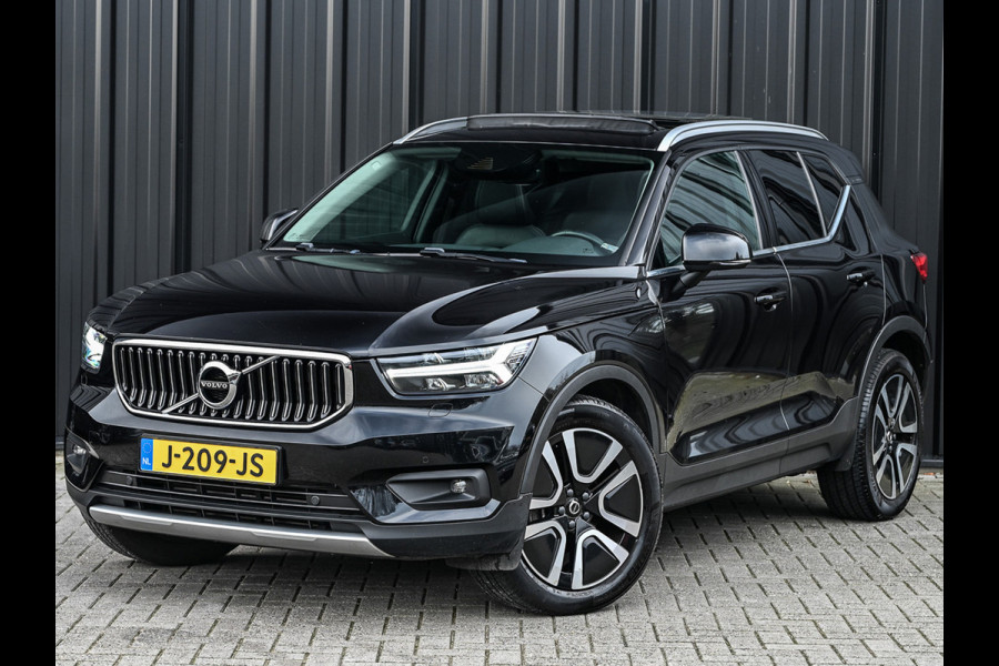 Volvo XC40 2.0 D3 Inscription · Stoel en stuurverwarming · Harman/Kardon · Trekhaak · Keyless · Camera · Panoramadak · Leder · Led · Adapti
