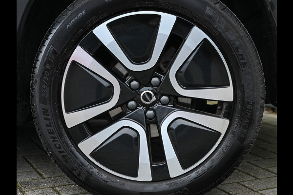 Volvo XC40 2.0 D3 Inscription · Stoel en stuurverwarming · Harman/Kardon · Trekhaak · Keyless · Camera · Panoramadak · Leder · Led · Adapti