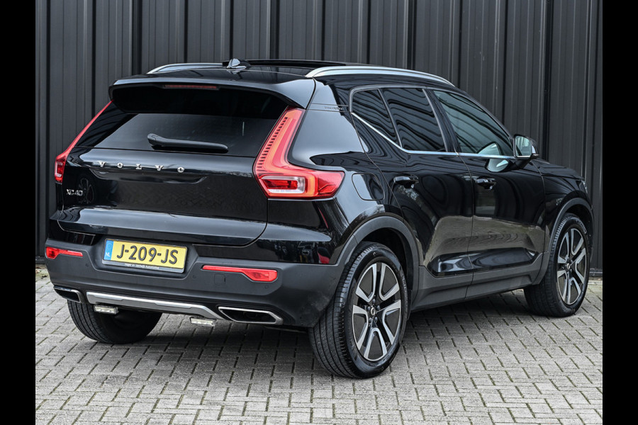 Volvo XC40 2.0 D3 Inscription · Stoel en stuurverwarming · Harman/Kardon · Trekhaak · Keyless · Camera · Panoramadak · Leder · Led · Adapti