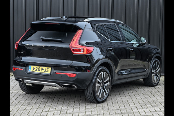 Volvo XC40 2.0 D3 Inscription · Stoel en stuurverwarming · Harman/Kardon · Trekhaak · Keyless · Camera · Panoramadak · Leder · Led · Adapti