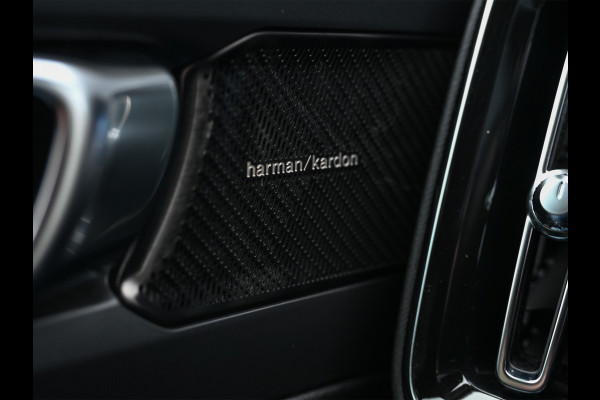 Volvo XC40 2.0 D3 Inscription · Stoel en stuurverwarming · Harman/Kardon · Trekhaak · Keyless · Camera · Panoramadak · Leder · Led · Adapti