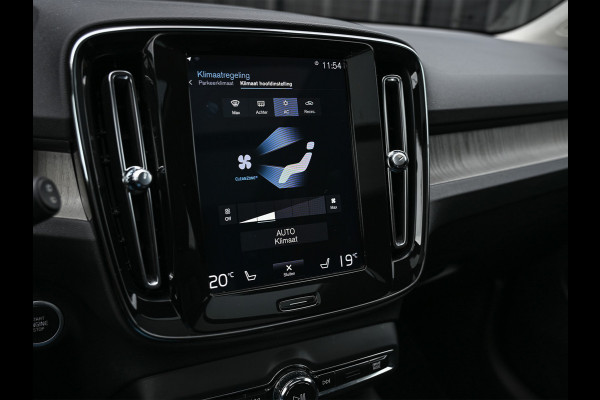 Volvo XC40 2.0 D3 Inscription · Stoel en stuurverwarming · Harman/Kardon · Trekhaak · Keyless · Camera · Panoramadak · Leder · Led · Adapti