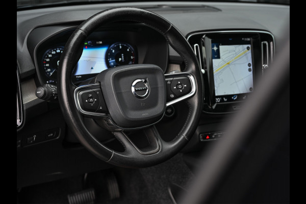 Volvo XC40 2.0 D3 Inscription · Stoel en stuurverwarming · Harman/Kardon · Trekhaak · Keyless · Camera · Panoramadak · Leder · Led · Adapti