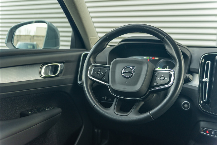 Volvo XC40 T5 Aut. Plug-in Hybrid Inscription Leder Parkeercamera Stoelverwarming 262pk