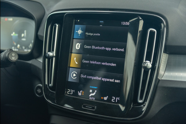 Volvo XC40 T5 Aut. Plug-in Hybrid Inscription Leder Parkeercamera Stoelverwarming 262pk