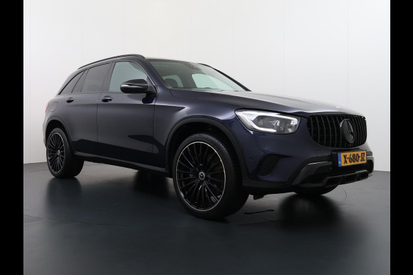 Mercedes-Benz GLC 300e 4MATIC Premium Plus | PHEV PLUG-IN HYBRIDE | MEGA VETTE AUTO | PANORAMA DAK | 20INCH | CAMERA | ELEKTRISCHE KLEP | KEYLESS ENTRY + START | DODEHOEK | RIJKLAAR + 12 MND BOVAG GARANTIE!