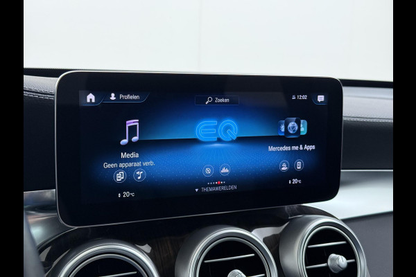 Mercedes-Benz GLC 300e 4MATIC Premium Plus | PHEV PLUG-IN HYBRIDE | MEGA VETTE AUTO | PANORAMA DAK | 20INCH | CAMERA | ELEKTRISCHE KLEP | KEYLESS ENTRY + START | DODEHOEK | RIJKLAAR + 12 MND BOVAG GARANTIE!