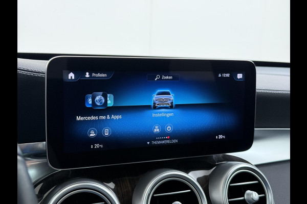 Mercedes-Benz GLC 300e 4MATIC Premium Plus | PHEV PLUG-IN HYBRIDE | MEGA VETTE AUTO | PANORAMA DAK | 20INCH | CAMERA | ELEKTRISCHE KLEP | KEYLESS ENTRY + START | DODEHOEK | RIJKLAAR + 12 MND BOVAG GARANTIE!