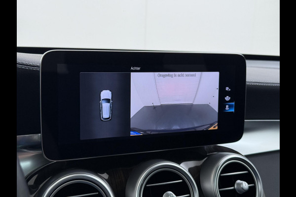 Mercedes-Benz GLC 300e 4MATIC Premium Plus | PHEV PLUG-IN HYBRIDE | MEGA VETTE AUTO | PANORAMA DAK | 20INCH | CAMERA | ELEKTRISCHE KLEP | KEYLESS ENTRY + START | DODEHOEK | RIJKLAAR + 12 MND BOVAG GARANTIE!