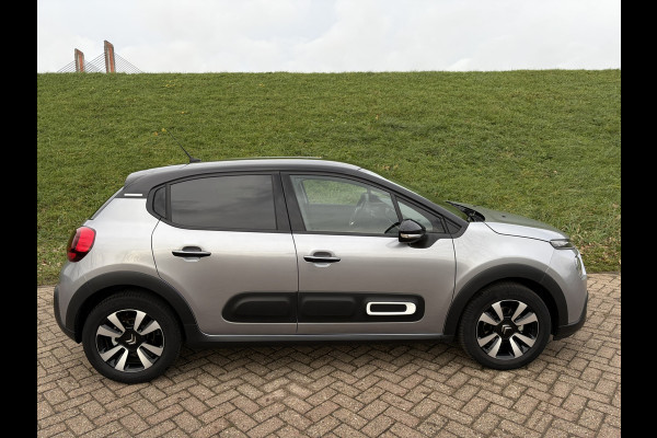 Citroën C3 1.2 PureTech Max OUTLET | SUPERDEAL | OPRUIMING Parkeer Camera | Apple Carplay | Keyless Entry | 16'' LMV |