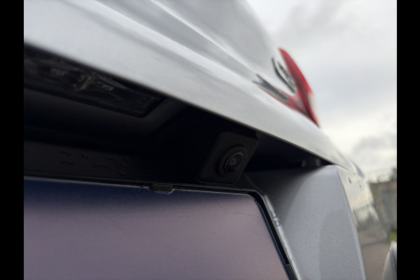 Citroën C3 1.2 PureTech Max OUTLET | SUPERDEAL | OPRUIMING Parkeer Camera | Apple Carplay | Keyless Entry | 16'' LMV |