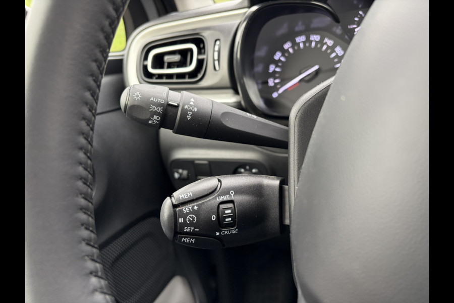 Citroën C3 1.2 PureTech Max OUTLET | SUPERDEAL | OPRUIMING Parkeer Camera | Apple Carplay | Keyless Entry | 16'' LMV |