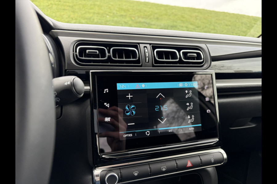 Citroën C3 1.2 PureTech Max OUTLET | SUPERDEAL | OPRUIMING Parkeer Camera | Apple Carplay | Keyless Entry | 16'' LMV |