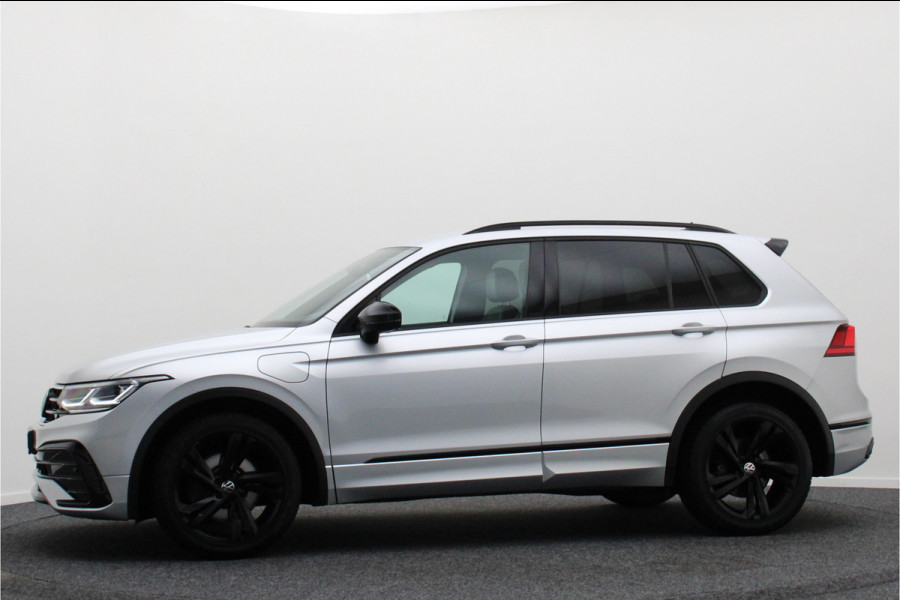 Volkswagen Tiguan 1.4 TSI eHybrid R-Line Business+ IQ-Light, Virtual Cockpit, ACC, Winterpakket, Apple Carplay, PDC, 20''