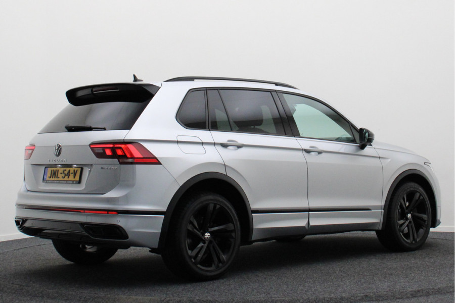 Volkswagen Tiguan 1.4 TSI eHybrid R-Line Business+ IQ-Light, Virtual Cockpit, ACC, Winterpakket, Apple Carplay, PDC, 20''