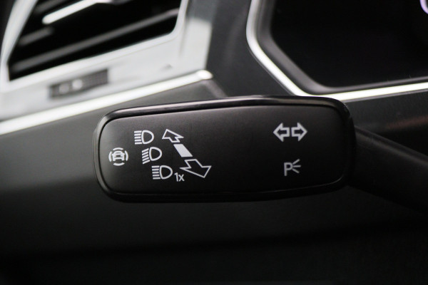 Volkswagen Tiguan 1.4 TSI eHybrid R-Line Business+ IQ-Light, Virtual Cockpit, ACC, Winterpakket, Apple Carplay, PDC, 20''