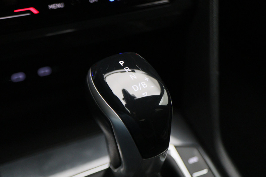 Volkswagen Tiguan 1.4 TSI eHybrid R-Line Business+ IQ-Light, Virtual Cockpit, ACC, Winterpakket, Apple Carplay, PDC, 20''