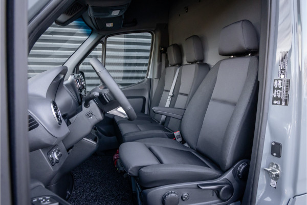 Mercedes-Benz eSprinter 320 L2 Pro 81kWh -LED-
