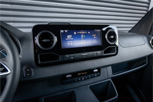 Mercedes-Benz eSprinter 320 L2 Pro 81kWh -LED-