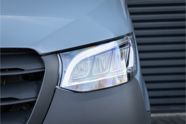 Mercedes-Benz eSprinter 320 L2 Pro 81kWh -LED-