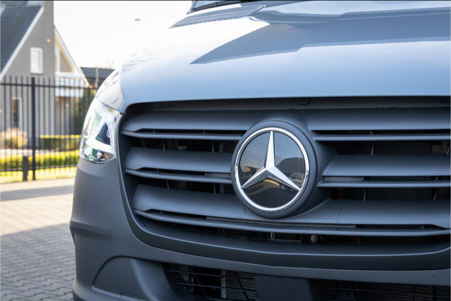 Mercedes-Benz eSprinter 320 L2 Pro 81kWh -LED-