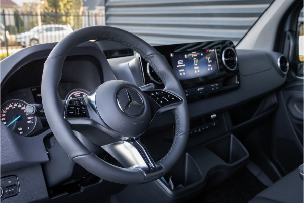 Mercedes-Benz eSprinter 320 L2 Pro 81kWh -LED-
